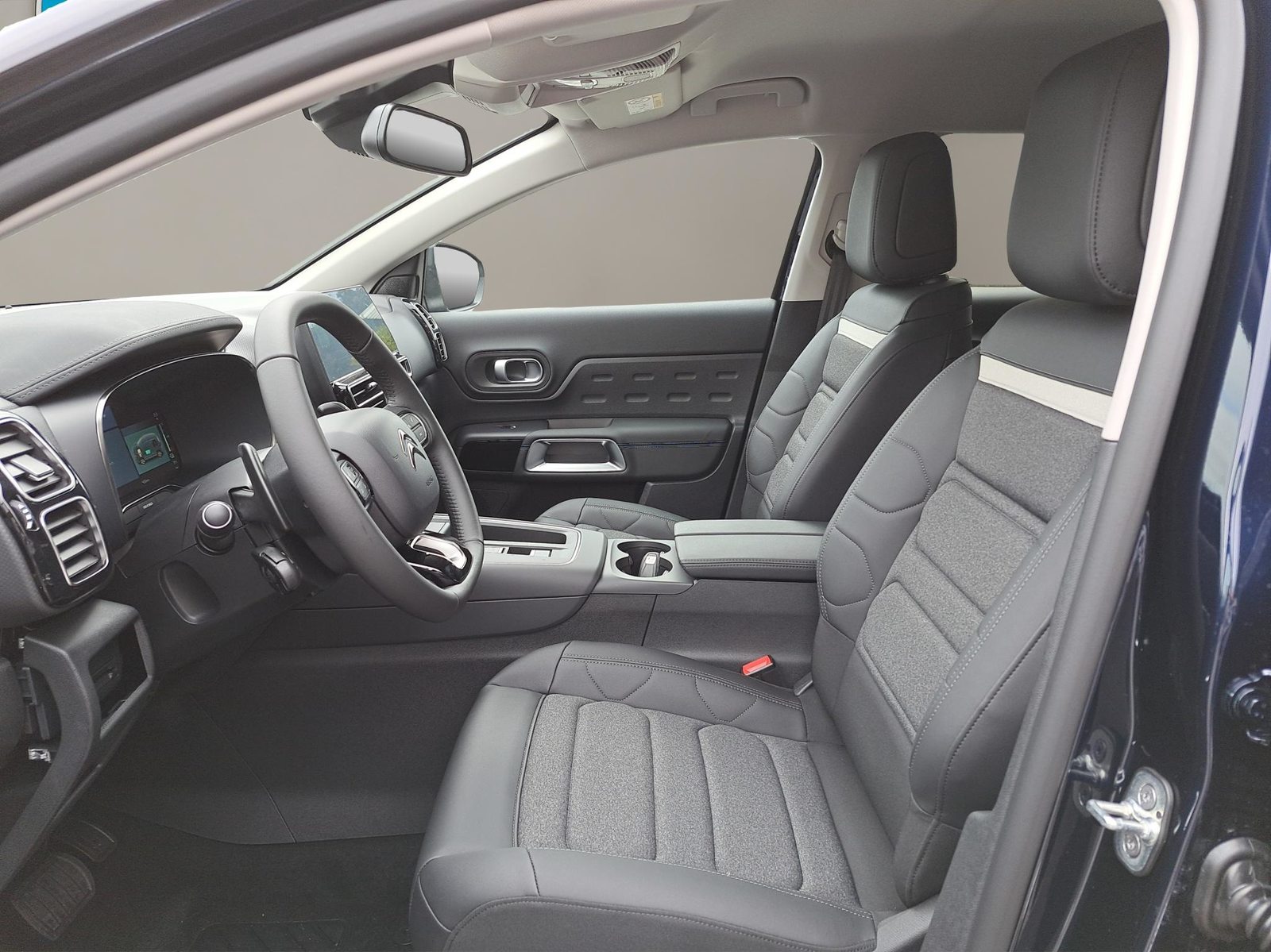 CITROEN C5 Aircross 1.6 Plug-in Hybrid Swiss Edition, Plug-in-Hybrid Benzina/Elettrica, Auto nuove, Automatico - 5