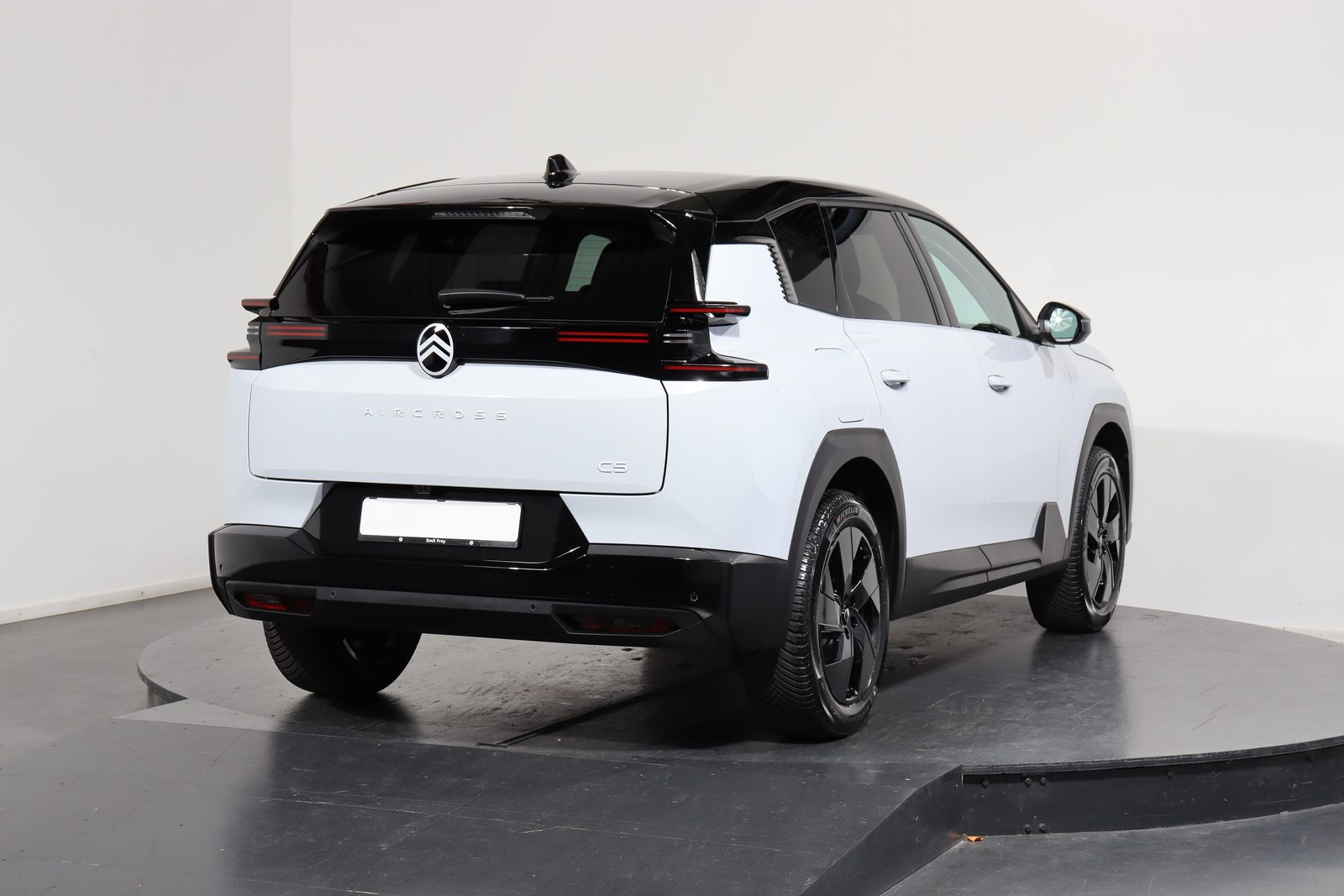 CITROEN C5 Aircross 1.2 Hybrid Max, Full-Hybrid Petrol/Electric, New car, Automatic - 3