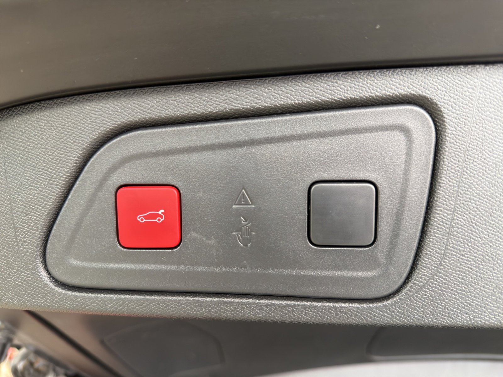 CITROEN C5 Aircross 1.6 PHEV Max *Alcantara*, Plug-in-Hybrid Benzin/Elektro, Occasion / Gebraucht, Automatik - 5