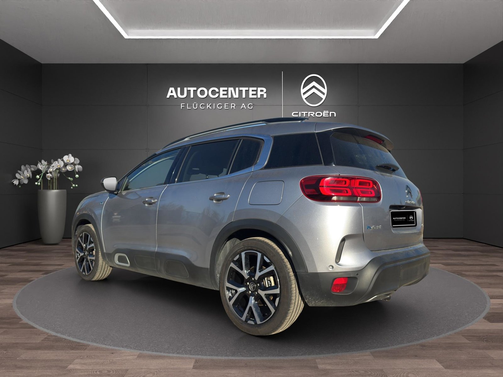 CITROEN C5 Aircross 1.6 Plug-in Hybrid Shine, Plug-in-Hybrid Petrol/Electric, Second hand / Used, Automatic - 2