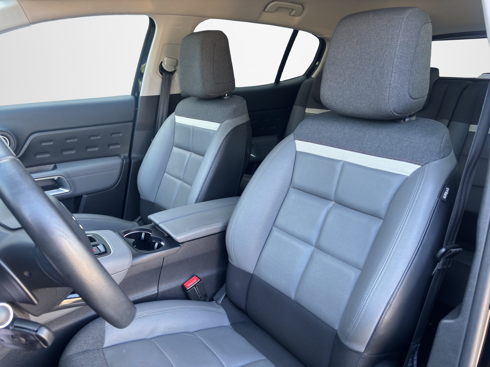 CITROEN C5 Aircross 1.6 Plug-in Hybrid Feel Pack, Plug-in-Hybrid Petrol/Electric, Second hand / Used, Automatic - 6