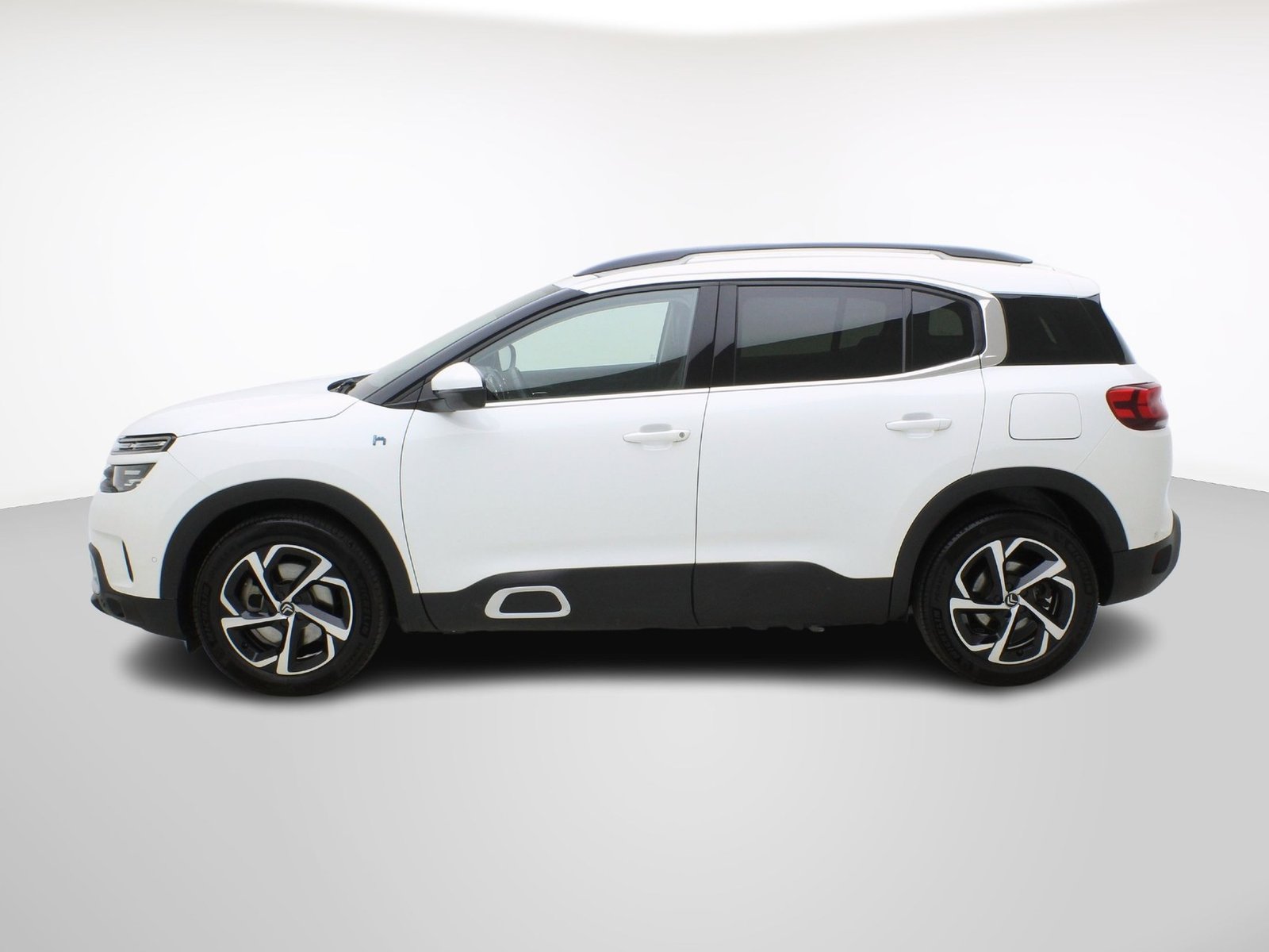 CITROEN C5 Aircross 1.6 Plug-in Hybrid Swiss Edition, Plug-in-Hybrid Petrol/Electric, Second hand / Used, Automatic - 3