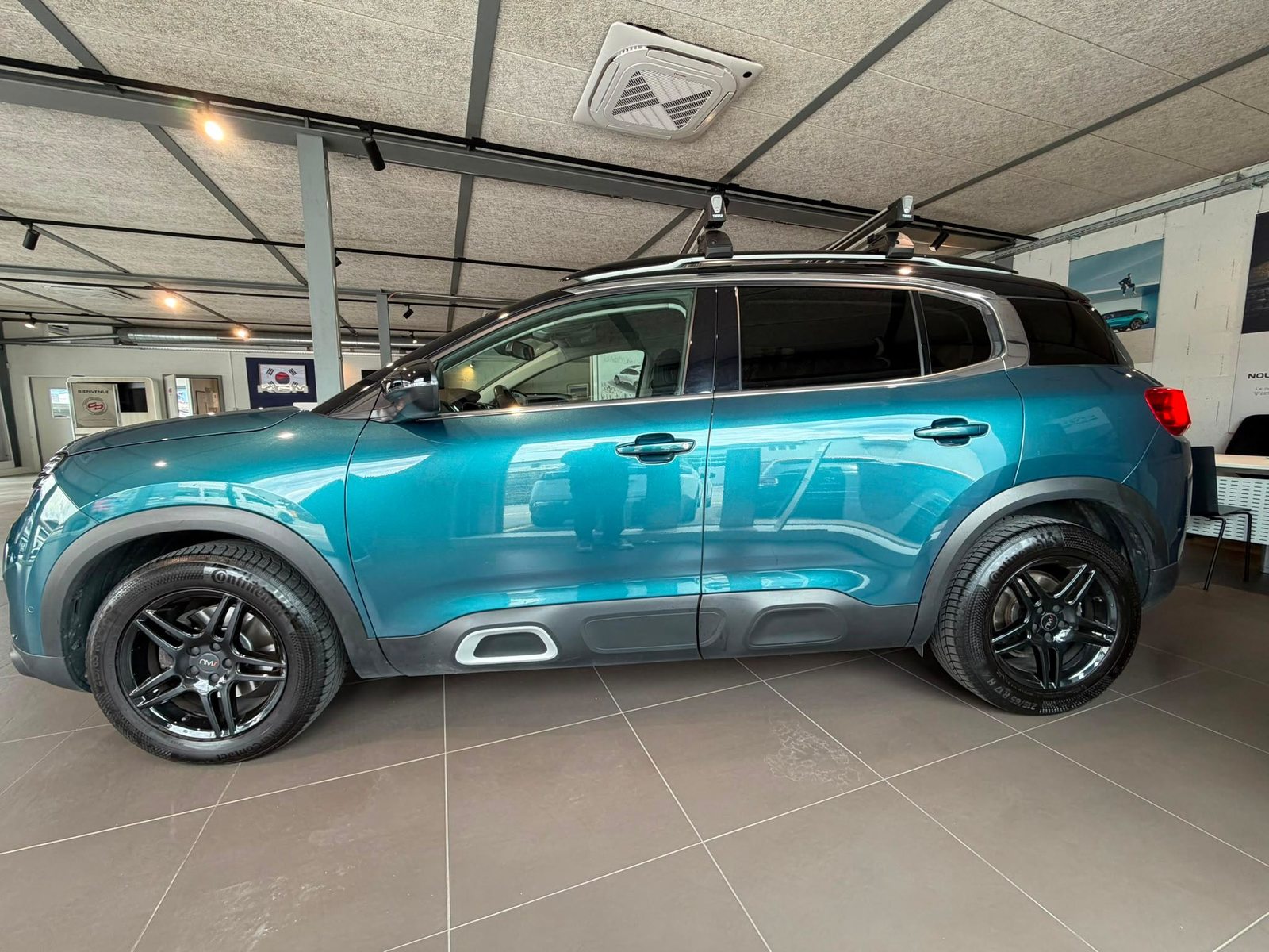 CITROEN C5 Aircross 1.6 PureTech Shine, Petrol, Second hand / Used, Automatic - 2