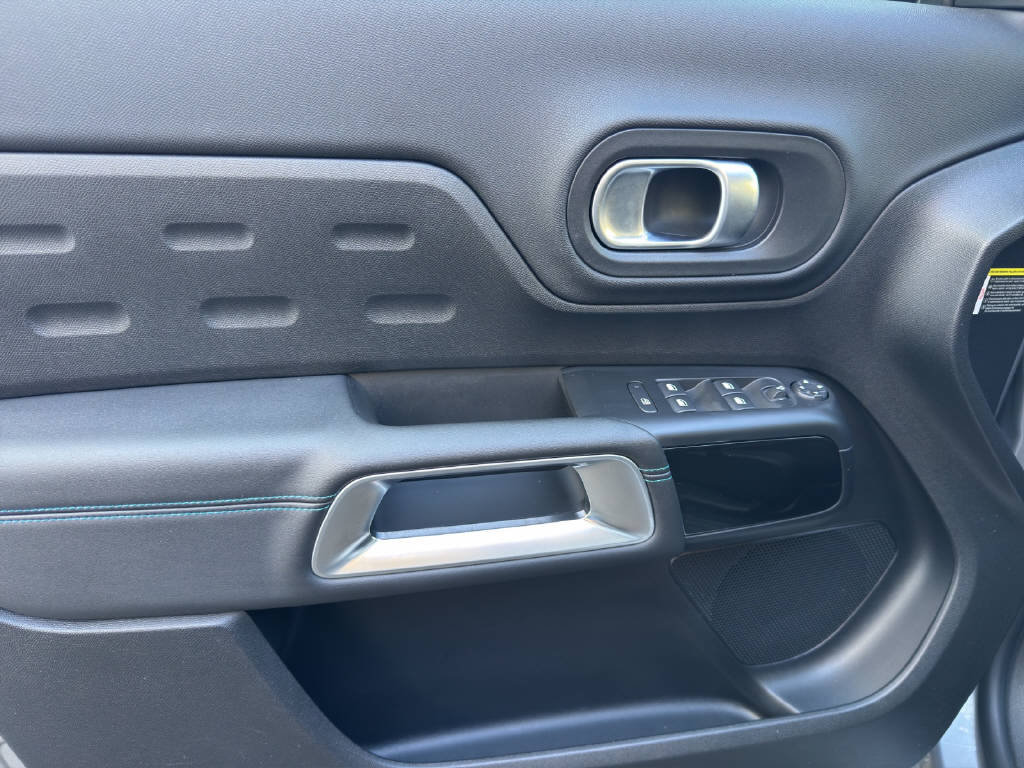 CITROEN C5 Aircross 1.2 Hybrid Swiss Edition, Mild-Hybrid Benzin/Elektro, Occasion / Gebraucht, Automatik - 3