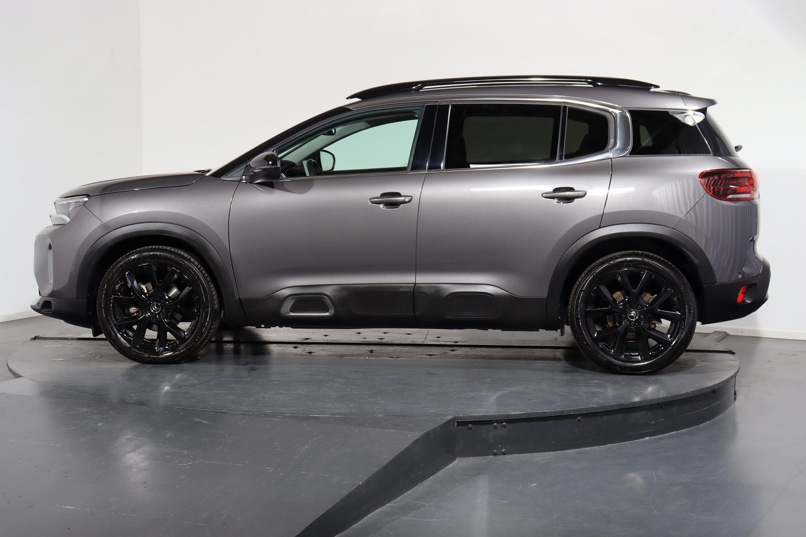 CITROEN C5 Aircross 1.2 PureTech Shine Pack, Petrol, Second hand / Used, Automatic - 2