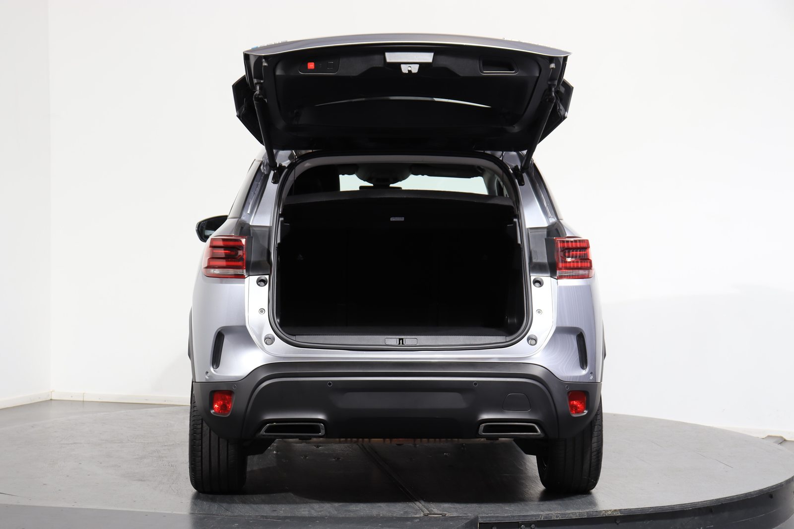 CITROEN C5 Aircross 1.6 Plug-in Hybrid Shine, Plug-in-Hybrid Petrol/Electric, Second hand / Used, Automatic - 4