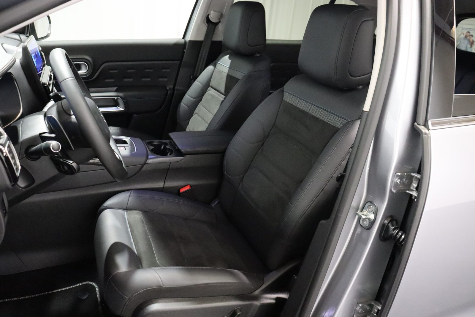 CITROEN C5 Aircross 1.6 Plug-in Hybrid Shine, Plug-in-Hybrid Petrol/Electric, Second hand / Used, Automatic - 5