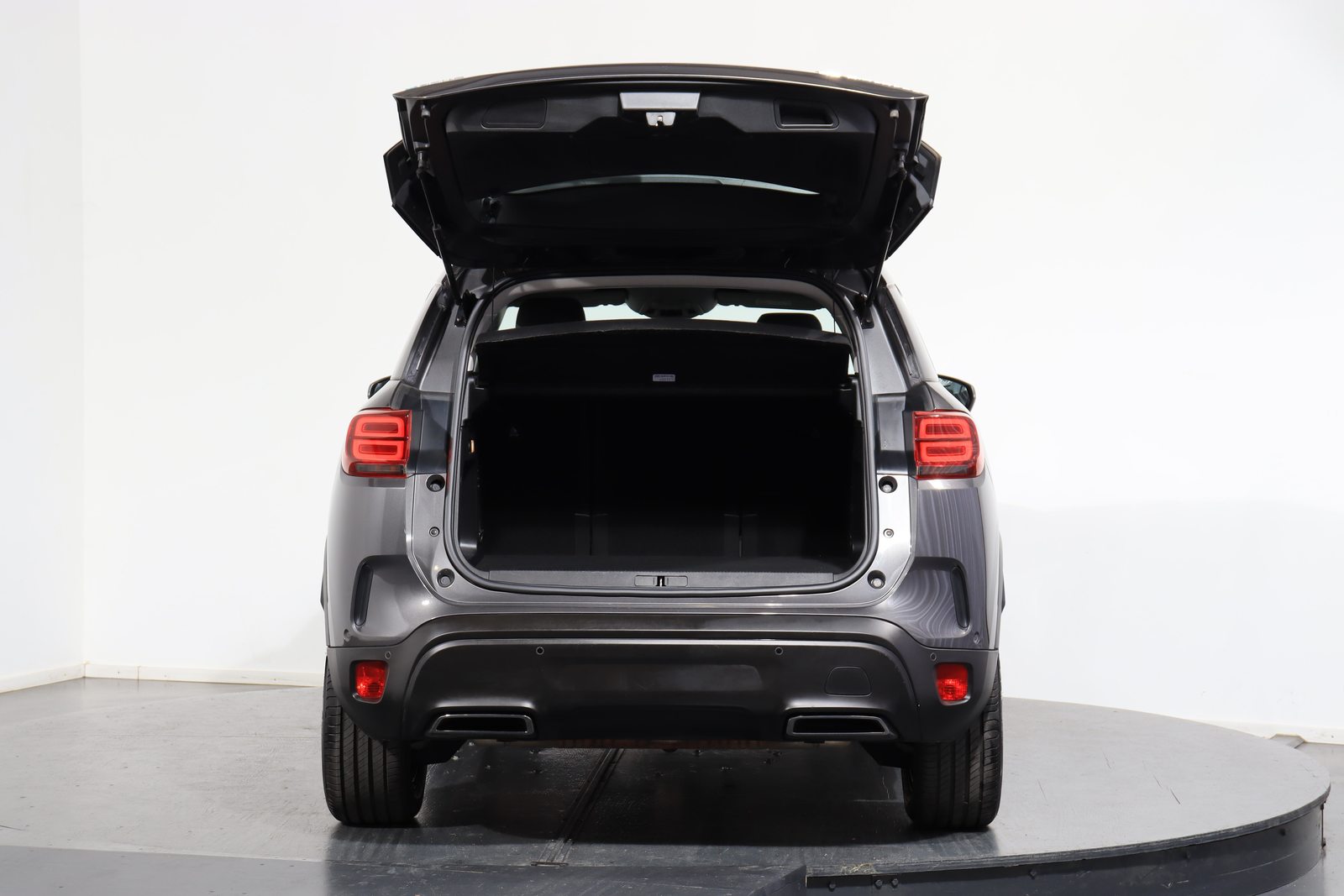 CITROEN C5 Aircross 1.6 Plug-in Hybrid Feel, Plug-in-Hybrid Petrol/Electric, Second hand / Used, Automatic - 4