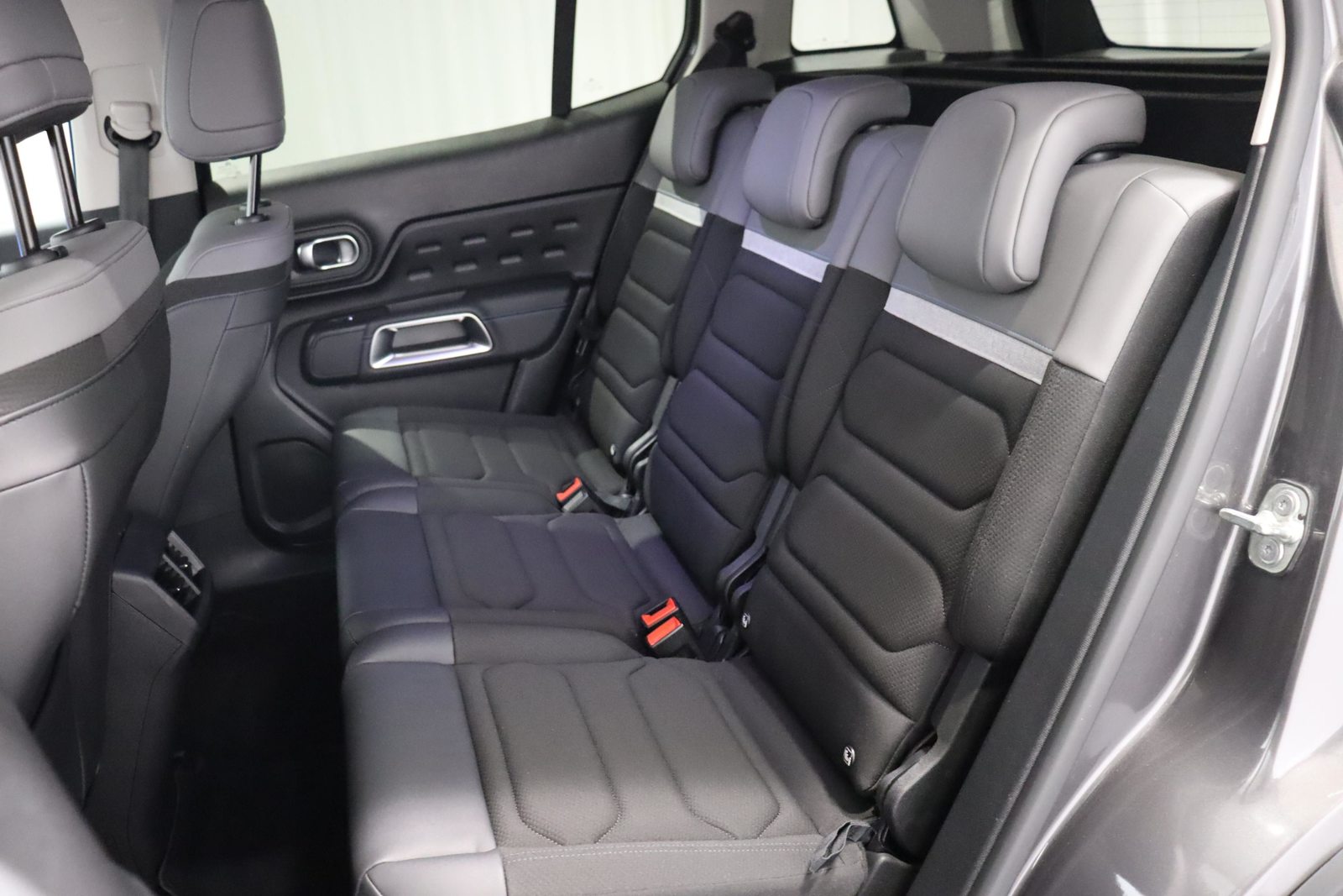 CITROEN C5 Aircross 1.6 Plug-in Hybrid Swiss Edition, Plug-in-Hybrid Petrol/Electric, Second hand / Used, Automatic - 6