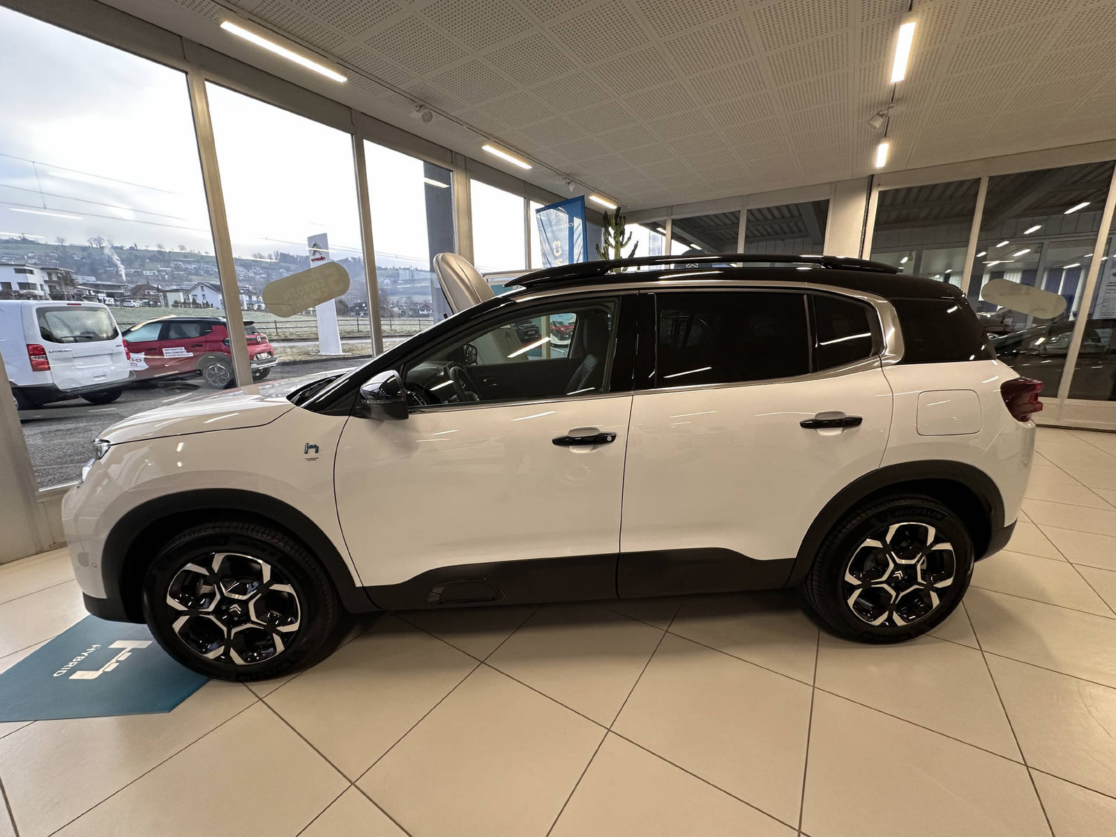 CITROEN C5 Aircross 1.6 Plug-in Hybrid, Hybride Rechargeable Essence/Électricité, Voiture de démonstration, Automatique - 2