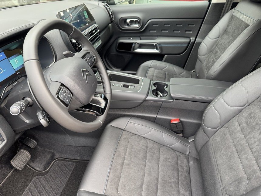 CITROEN C5 Aircross 1.6 Plug-in Hybrid, Hybride Intégral Essence/Électricité, Voiture de démonstration, Automatique - 3