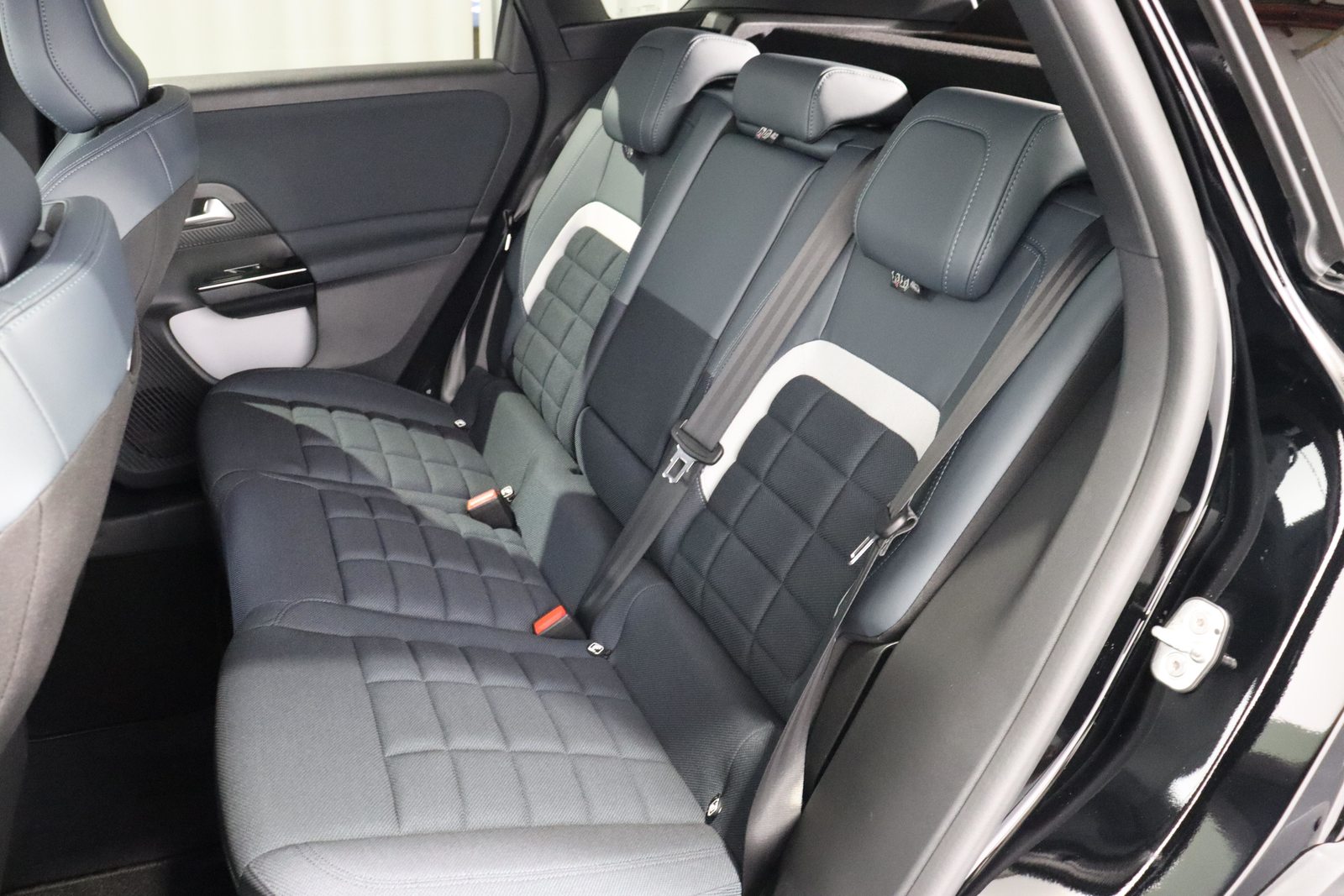 CITROEN e-C5 Aircross Plus, Electric, Ex-demonstrator, Automatic - 5