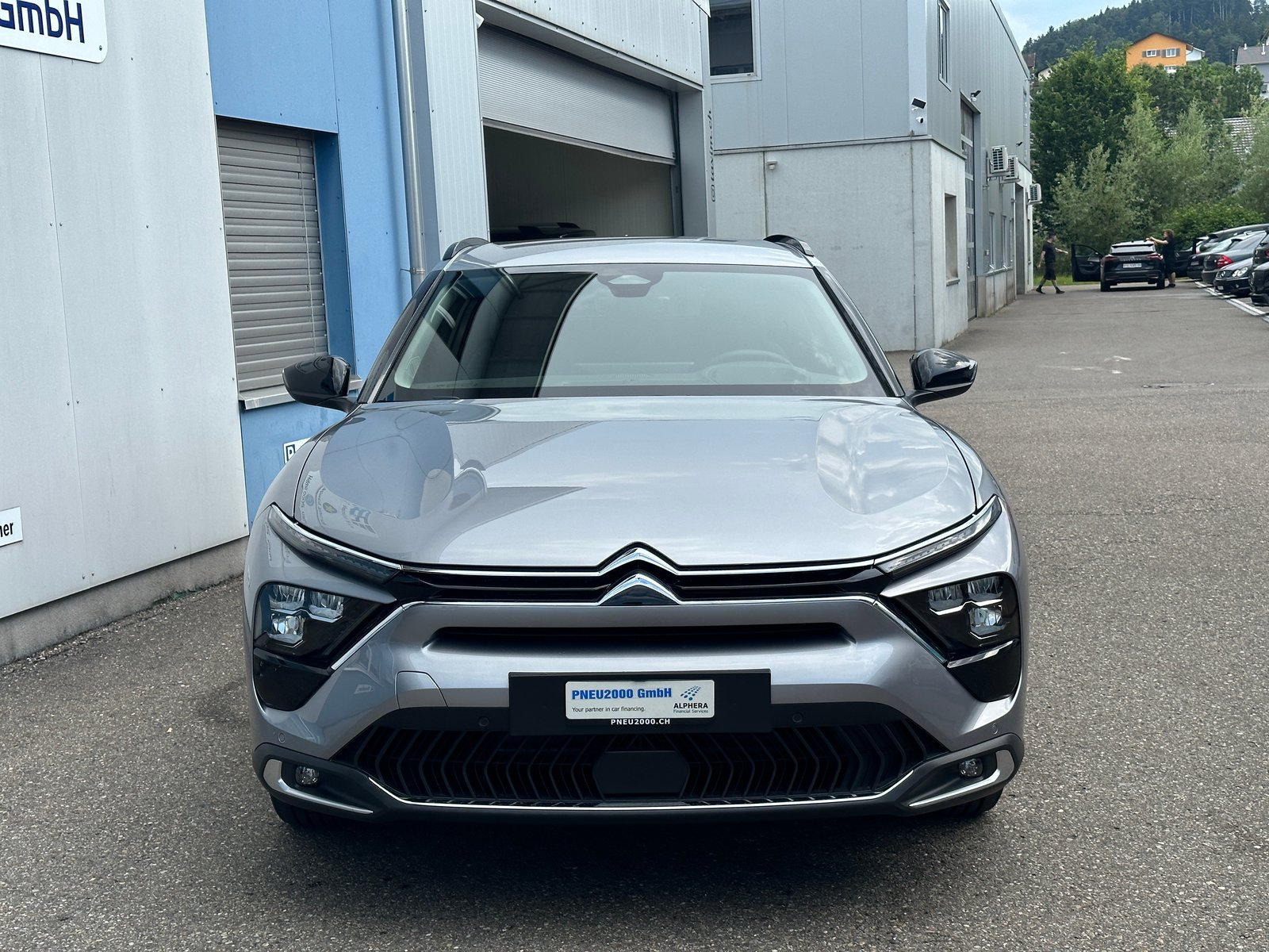 CITROEN C5 X 1.6i PHEV Shine e-EAT8, Plug-in-Hybrid Benzina/Elettrica, Auto nuove, Automatico - 2