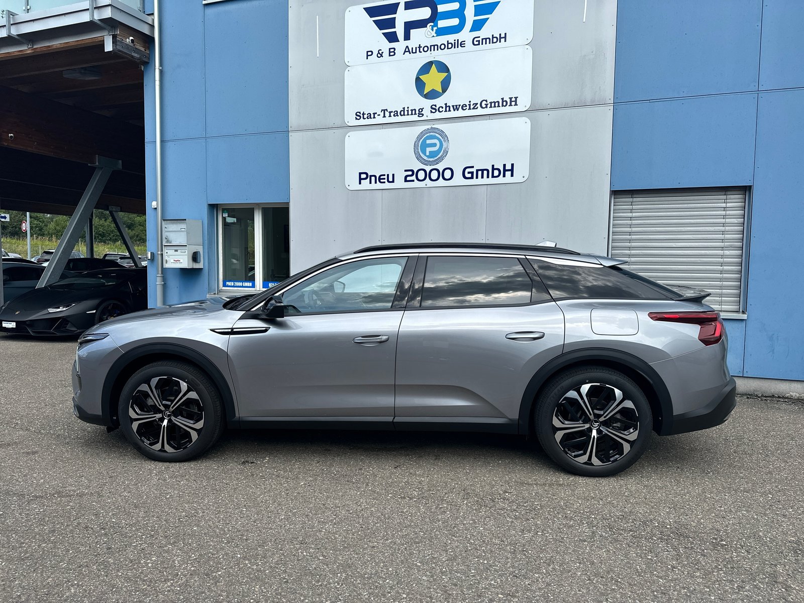 CITROEN C5 X 1.6i PHEV Shine e-EAT8, Plug-in-Hybrid Benzina/Elettrica, Auto nuove, Automatico - 4