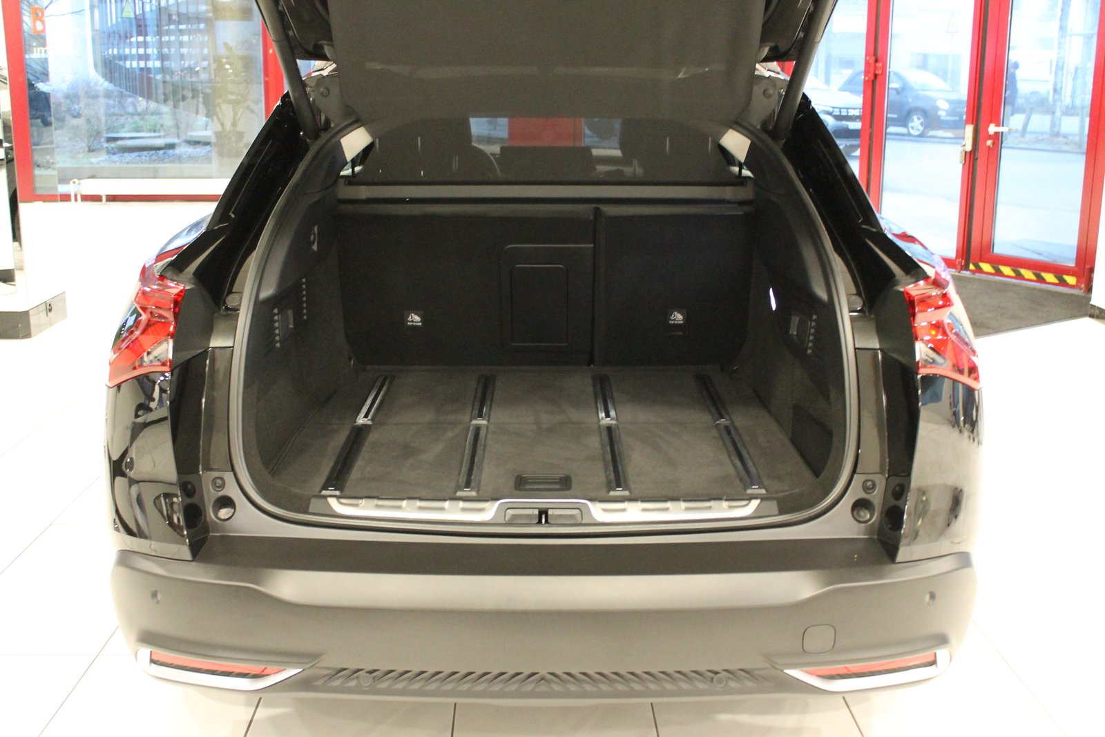 CITROEN C5 X 1.6i PHEV Shine Pack e-EAT8, Hybride Rechargeable Essence/Électricité, Occasion / Utilisé, Automatique - 7