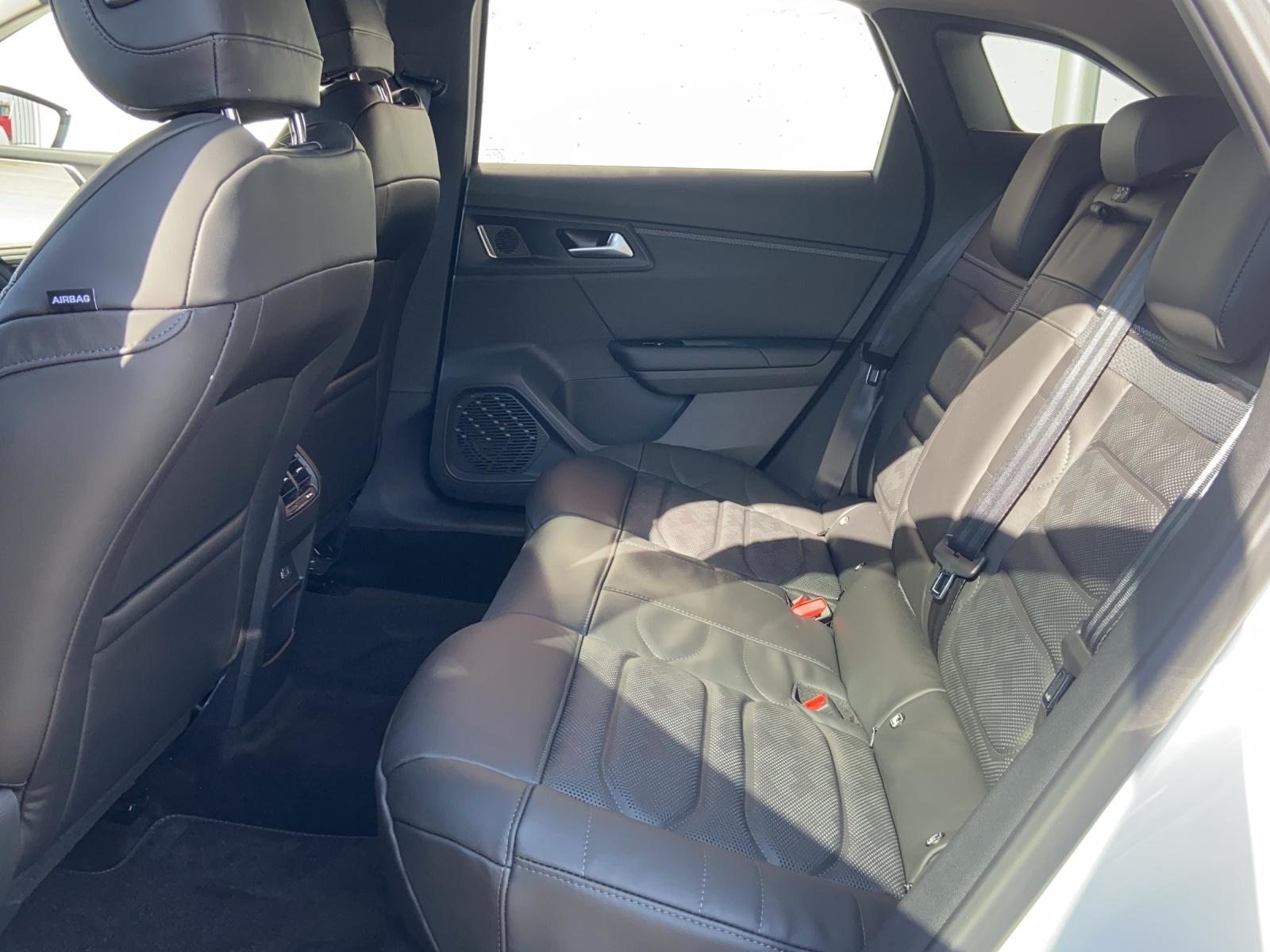 CITROEN C5 X 1.6 PureTech Shine Pack, Benzin, Occasion / Gebraucht, Automatik - 7