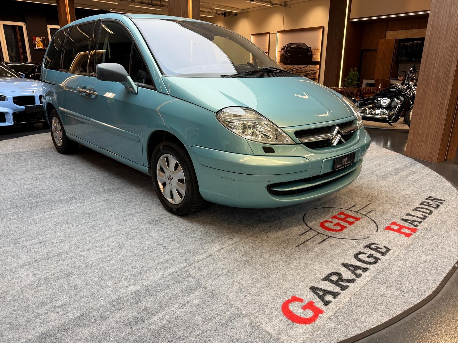 CITROEN C8 Minivan 2.2 16V HDi Exclusive