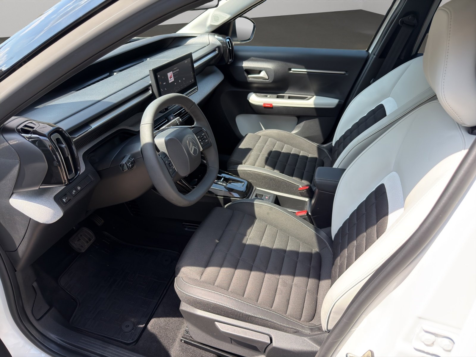 CITROEN e-C3 Aircross long range Plus, Elektro, Occasion / Gebraucht, Automatik - 4