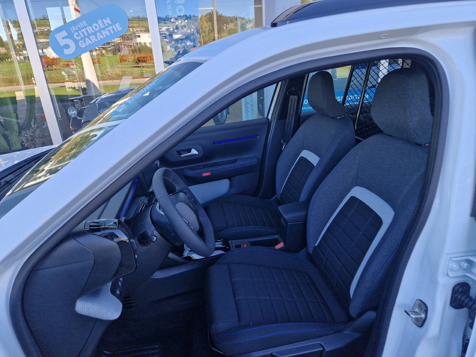 CITROEN e-C3 Van, Electric, New car, Automatic - 6