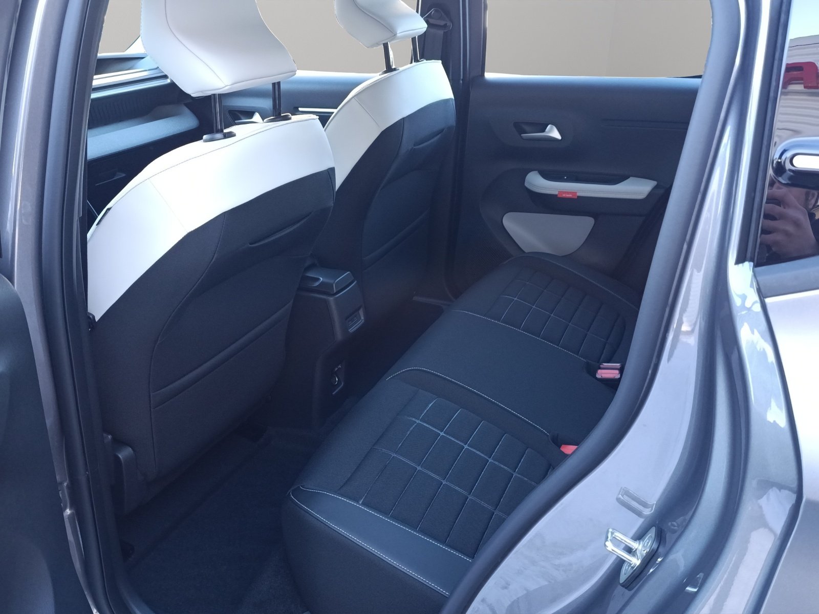 CITROEN e-C3 Plus, Elettrica, Auto nuove, Automatico - 5