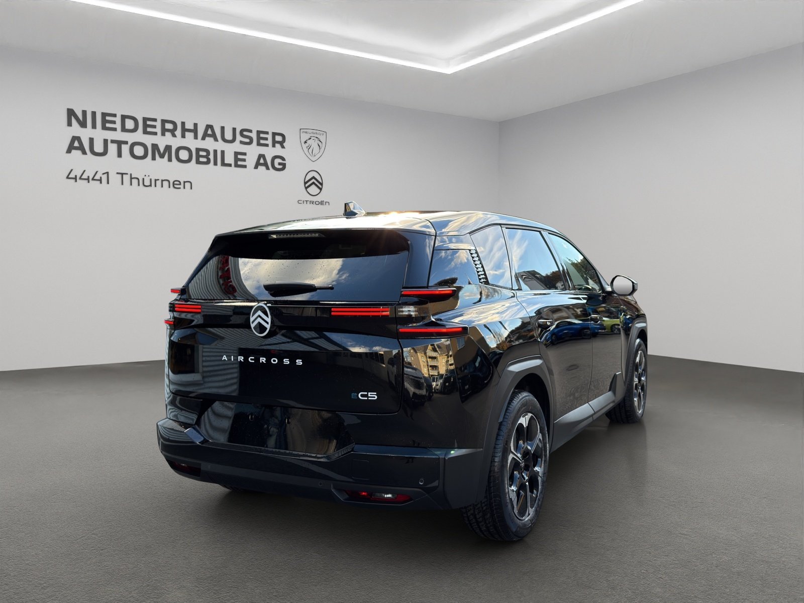 CITROEN e-C5 Aircross Plus, Electric, Ex-demonstrator, Automatic - 3