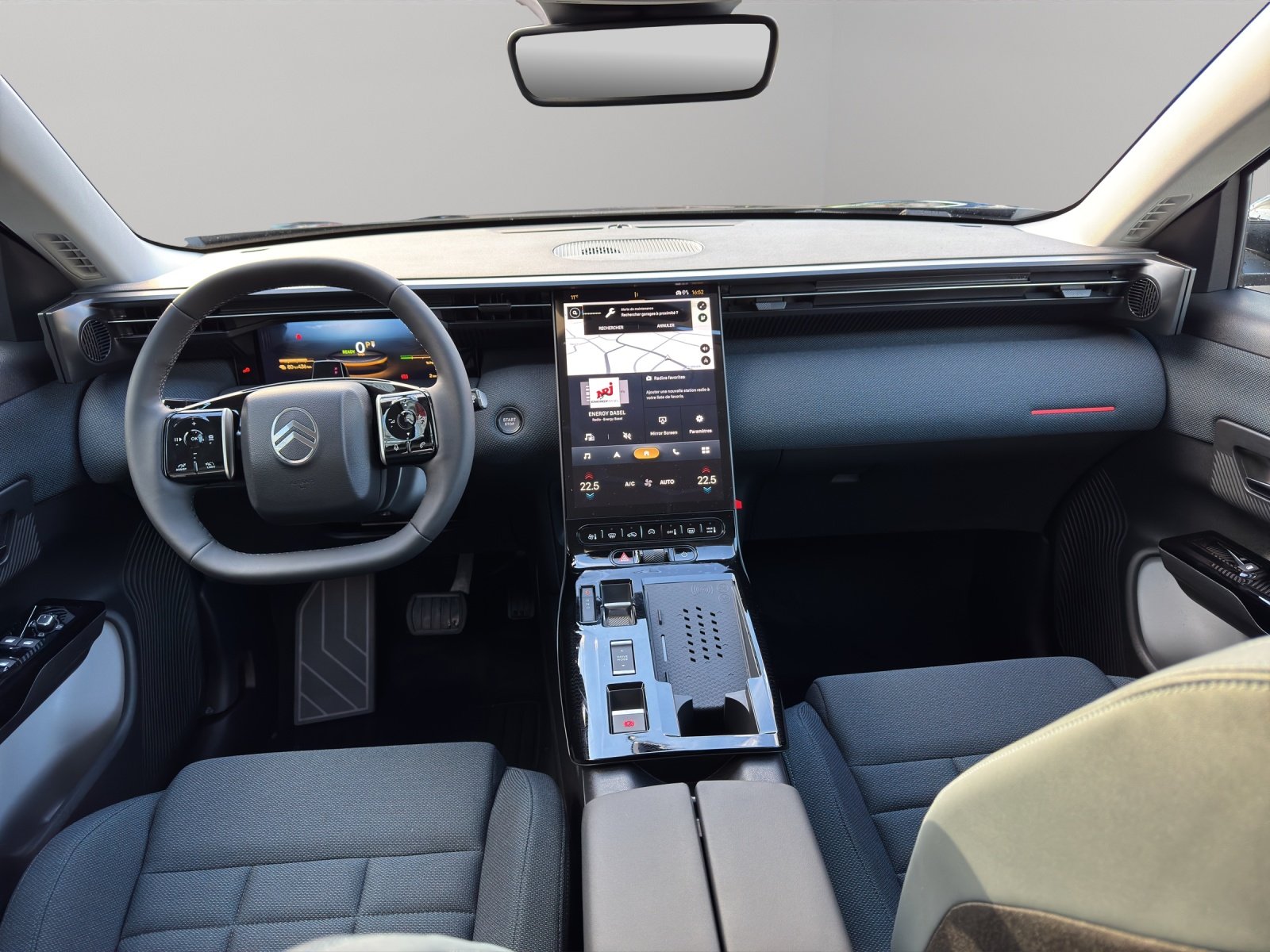 CITROEN e-C5 Aircross Plus, Electric, Ex-demonstrator, Automatic - 7
