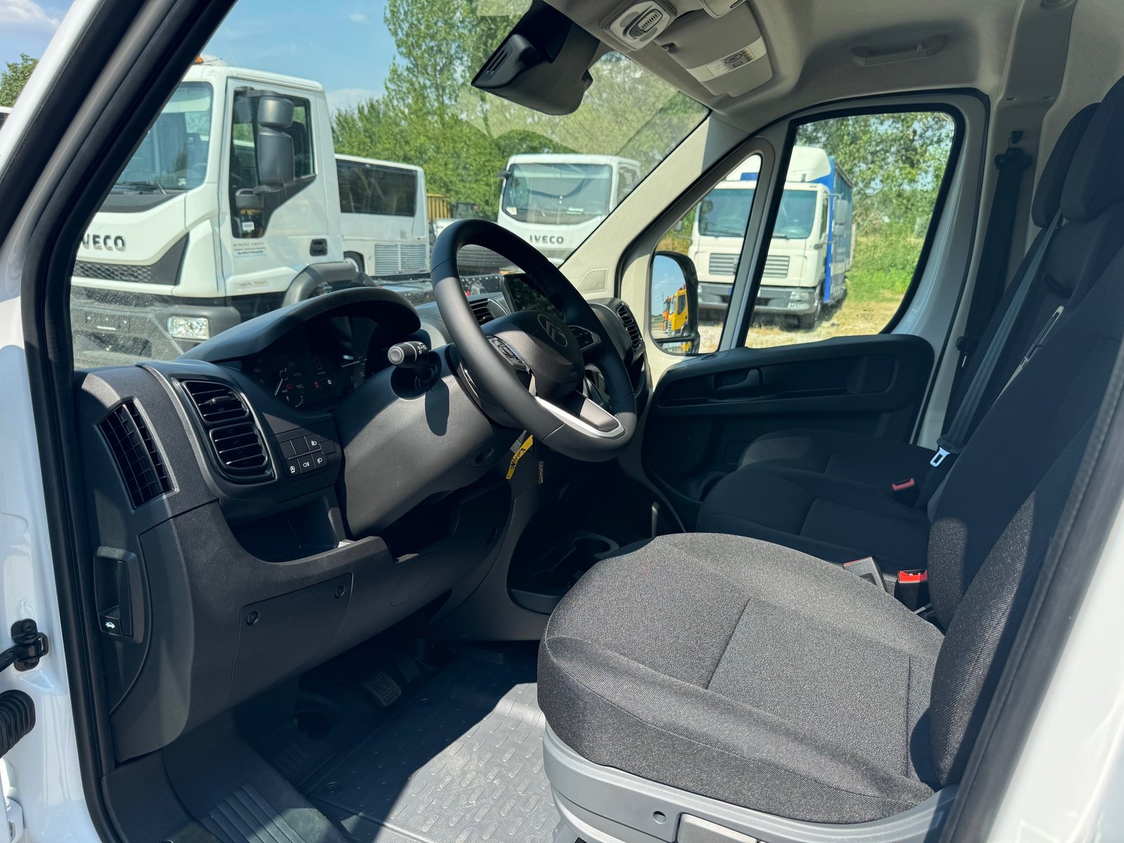 CITROEN L2H2 mit Schiebetüren links und rechts und Multimedia mit N, Diesel, Neuwagen, Handschaltung - 5