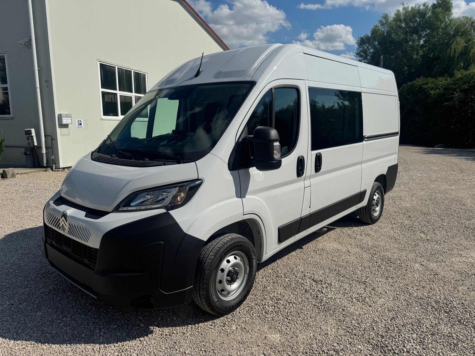 CITROEN L2H2 mit 2 x Schiebetüre links und rechts und Navigation u., Diesel, Neuwagen, Handschaltung - 3