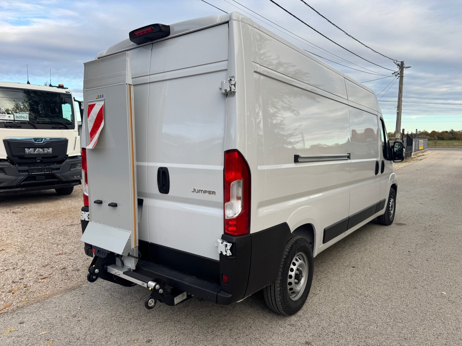 CITROEN L3H2 180Ps mit Hebebühne und Automatic-Getriebe mit Top-Aus, Diesel, Neuwagen, Automatik - 2