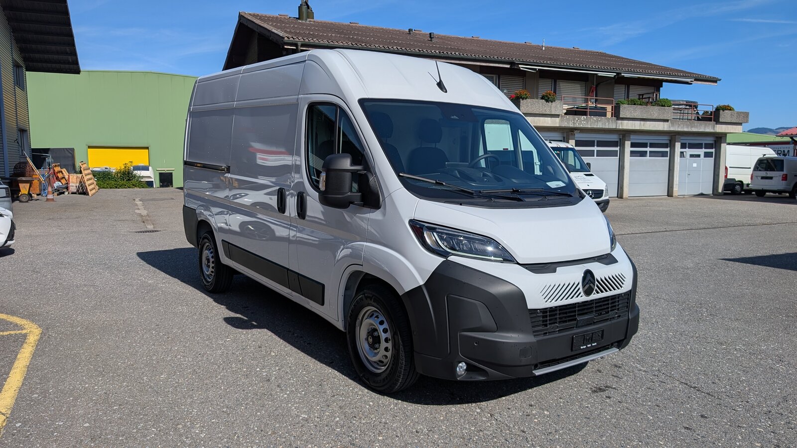 CITROEN Jumper 35 2.2 BlueHDi 140 L2H2 EAT8, Diesel, Auto nuove, Automatico - 3