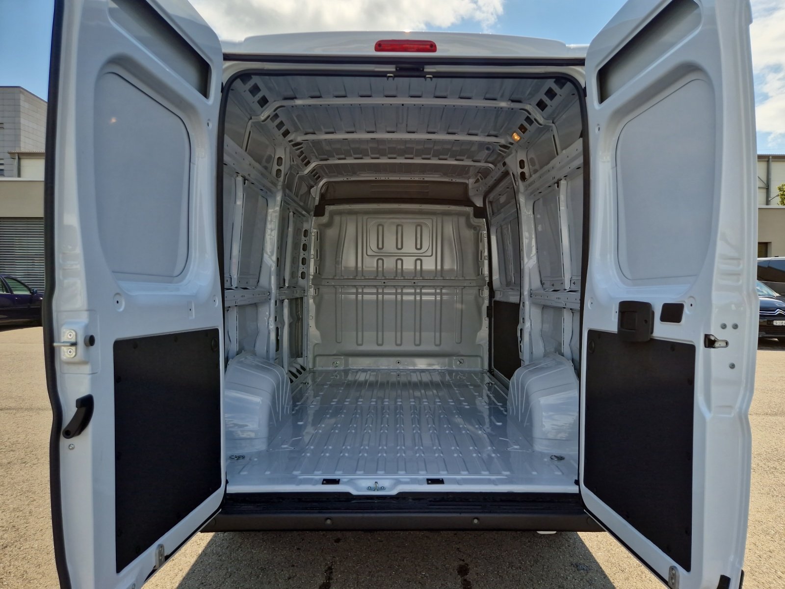 CITROEN Jumper Kaw. 35 L2H2 2.2 BlueHDi, Diesel, Occasion / Gebraucht, Handschaltung - 6