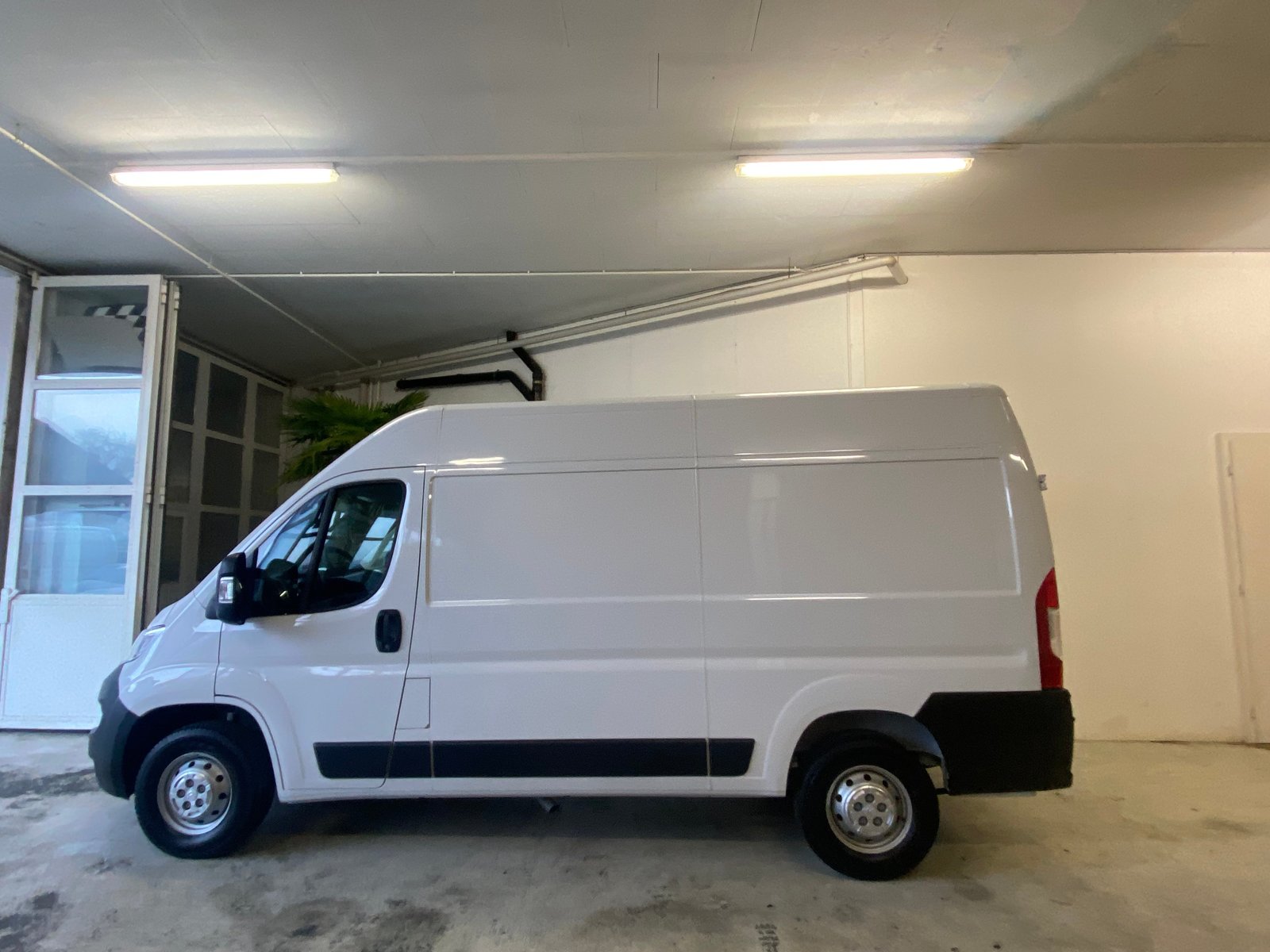 CITROEN Jumper 33 2.2 BlueHDi 140 L2H2, Diesel, Occasion / Utilisé, Manuelle - 2