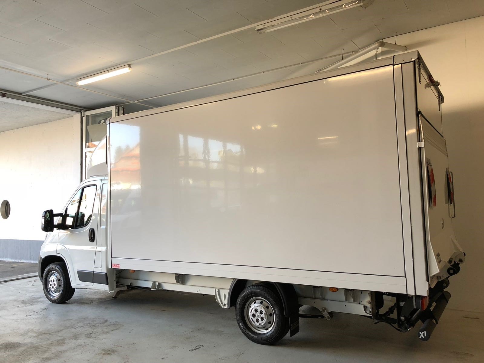 CITROEN JUMPER 35 L4 Kofferaufbau mit Hebebühne, Euro 6, Diesel, Second hand / Used, Manual - 3