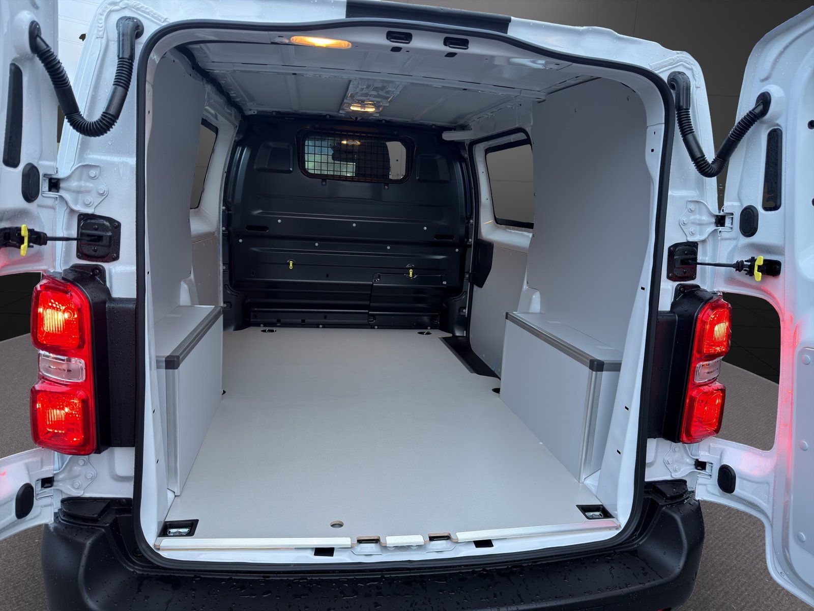 CITROEN Jumpy 1.5 First M, Diesel, New car, Automatic - 7