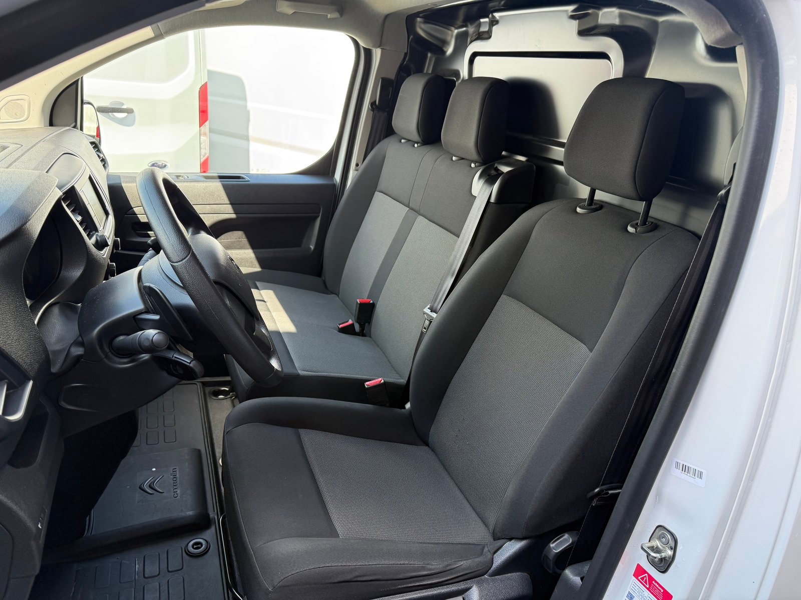CITROEN Jumpy 2.0 BlueHDi 145 XL EAT8, Diesel, Occasion / Gebraucht, Automatik - 7