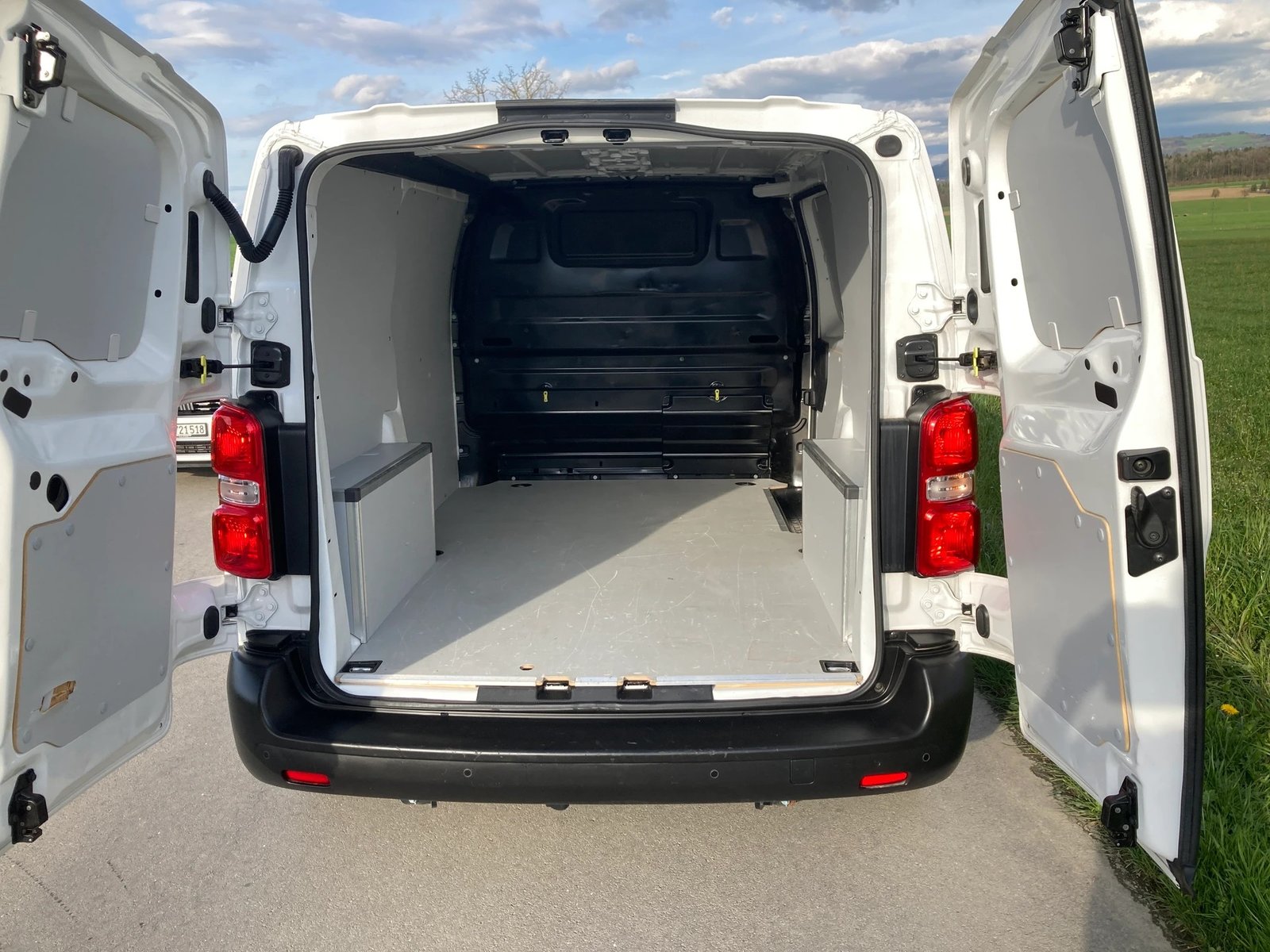 CITROEN Jumpy 1.5 BlueHDi 100 M Komfort mit Anhängerkupplun, Diesel, Occasion / Gebraucht, Handschaltung - 6