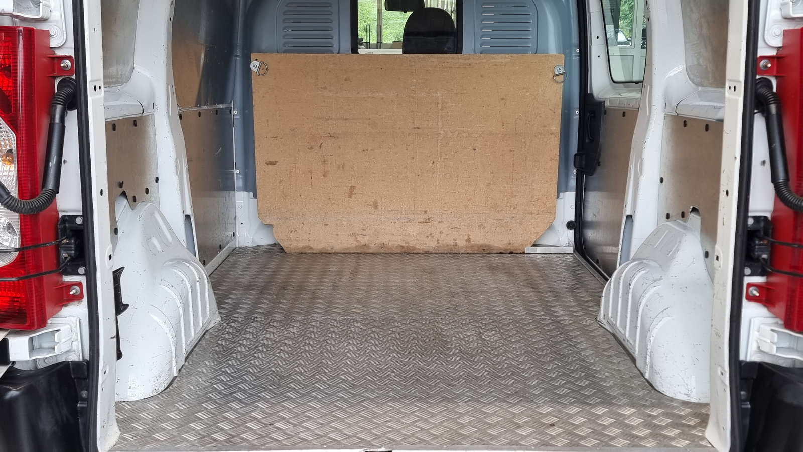 CITROEN Jumpy Kaw. 10 L1H1 2.0 HDi 125, Diesel, Occasion / Gebraucht, Handschaltung - 6