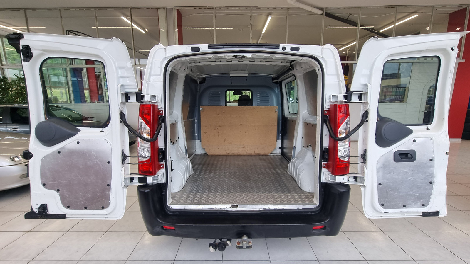 CITROEN Jumpy Kaw. 10 L1H1 2.0 HDi 125, Diesel, Occasion / Gebraucht, Handschaltung - 7