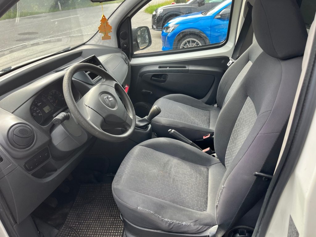 CITROEN 1.4i 75, Essence, Occasion / Utilisé, Manuelle - 6