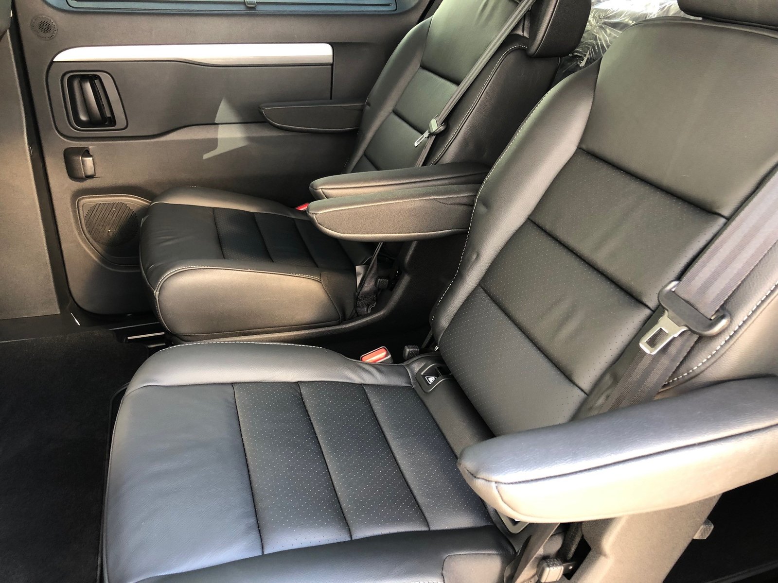 CITROEN SpacetourerCa 2.0Lo.MEAT8, Diesel, Vorführwagen, Automatik - 6