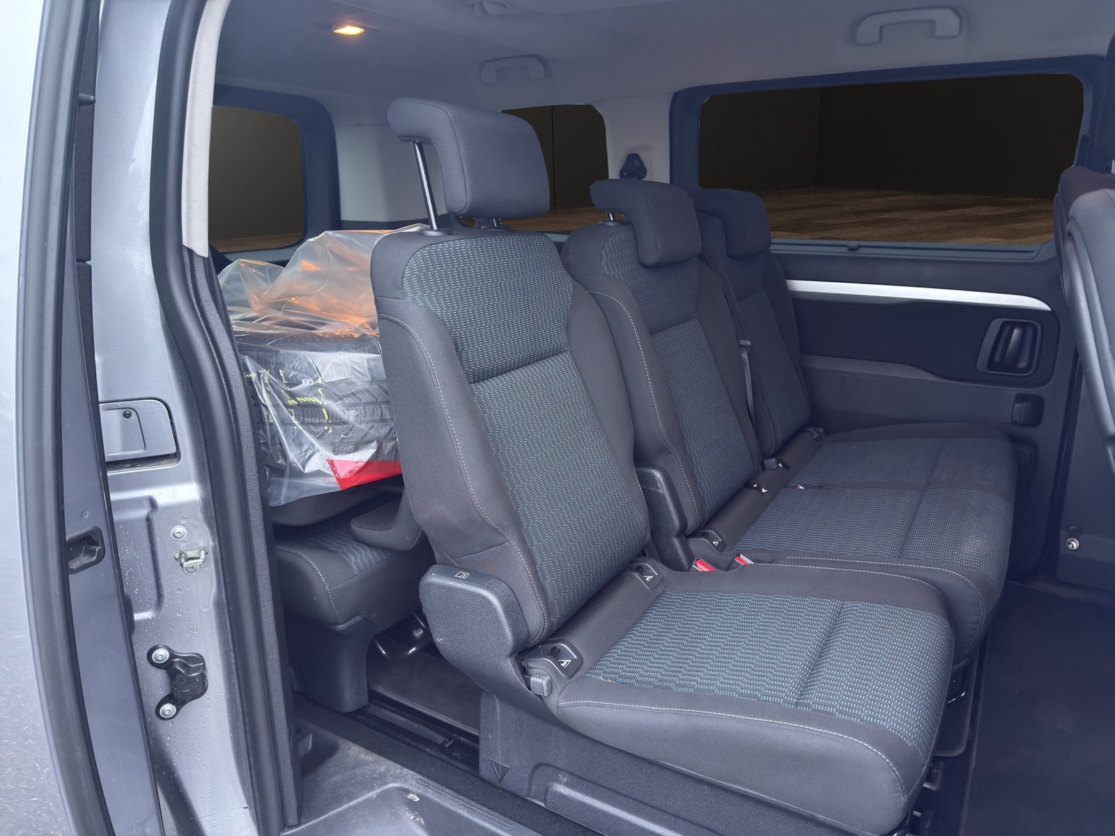 CITROEN Spacetourer EO 2.0 BlueHDi Swiss Edition M EAT9, Diesel, Occasioni / Usate, Automatico - 2