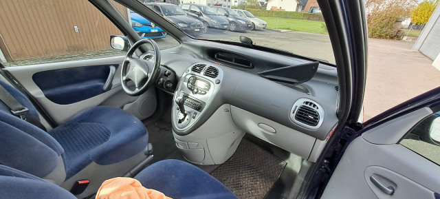 CITROEN Xsara Picasso2.0i Edition, Benzin, Occasion / Gebraucht, Automat - 7