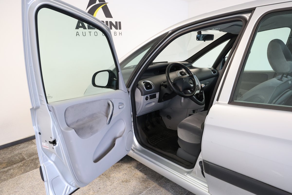 CITROEN Xsara Picasso 1.6i **frisch ab MFK**, Petrol, Second hand / Used, Manual - 5