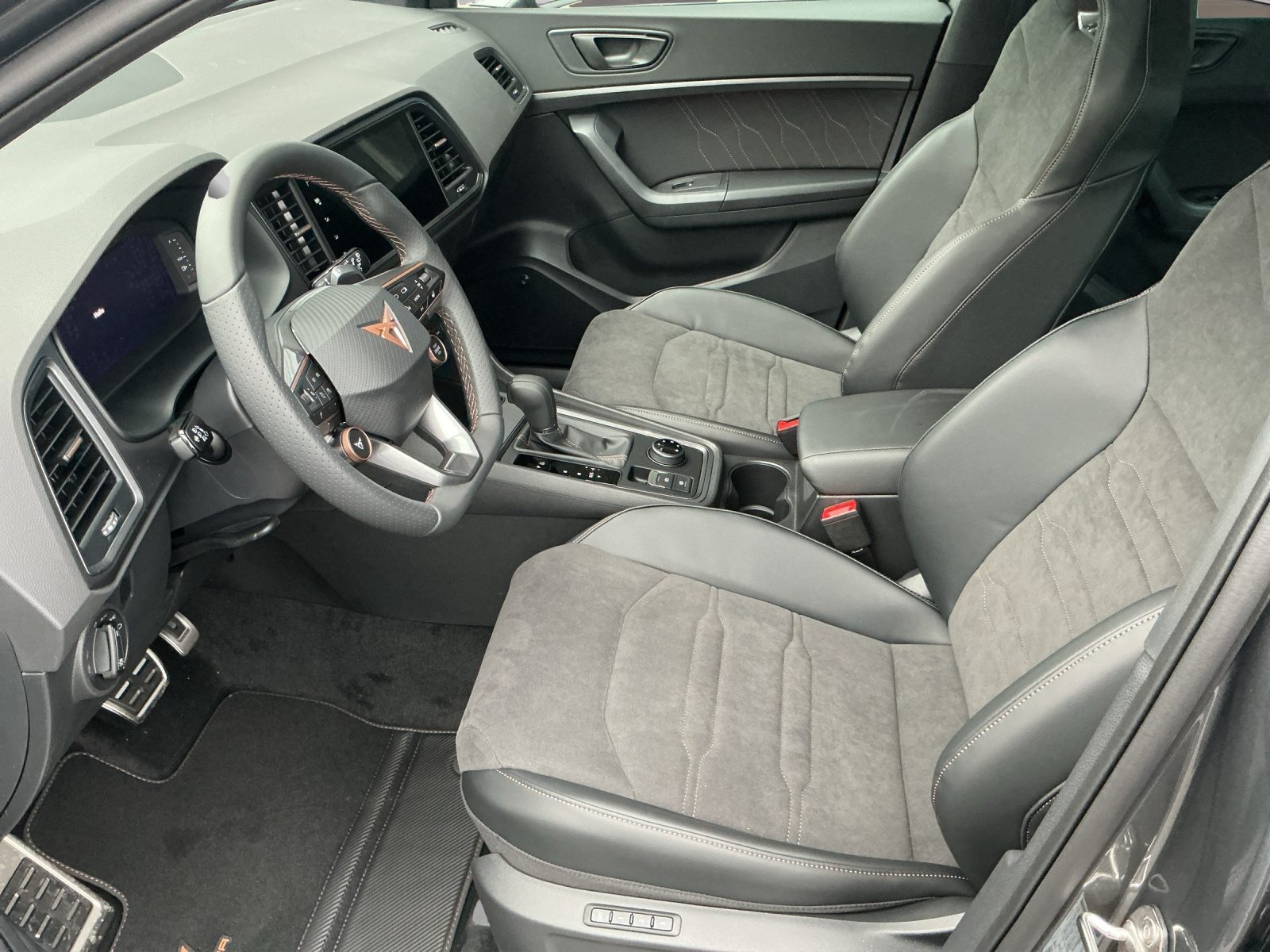 CUPRA ATECA 4DRIVE, Petrol, New car, Automatic - 5