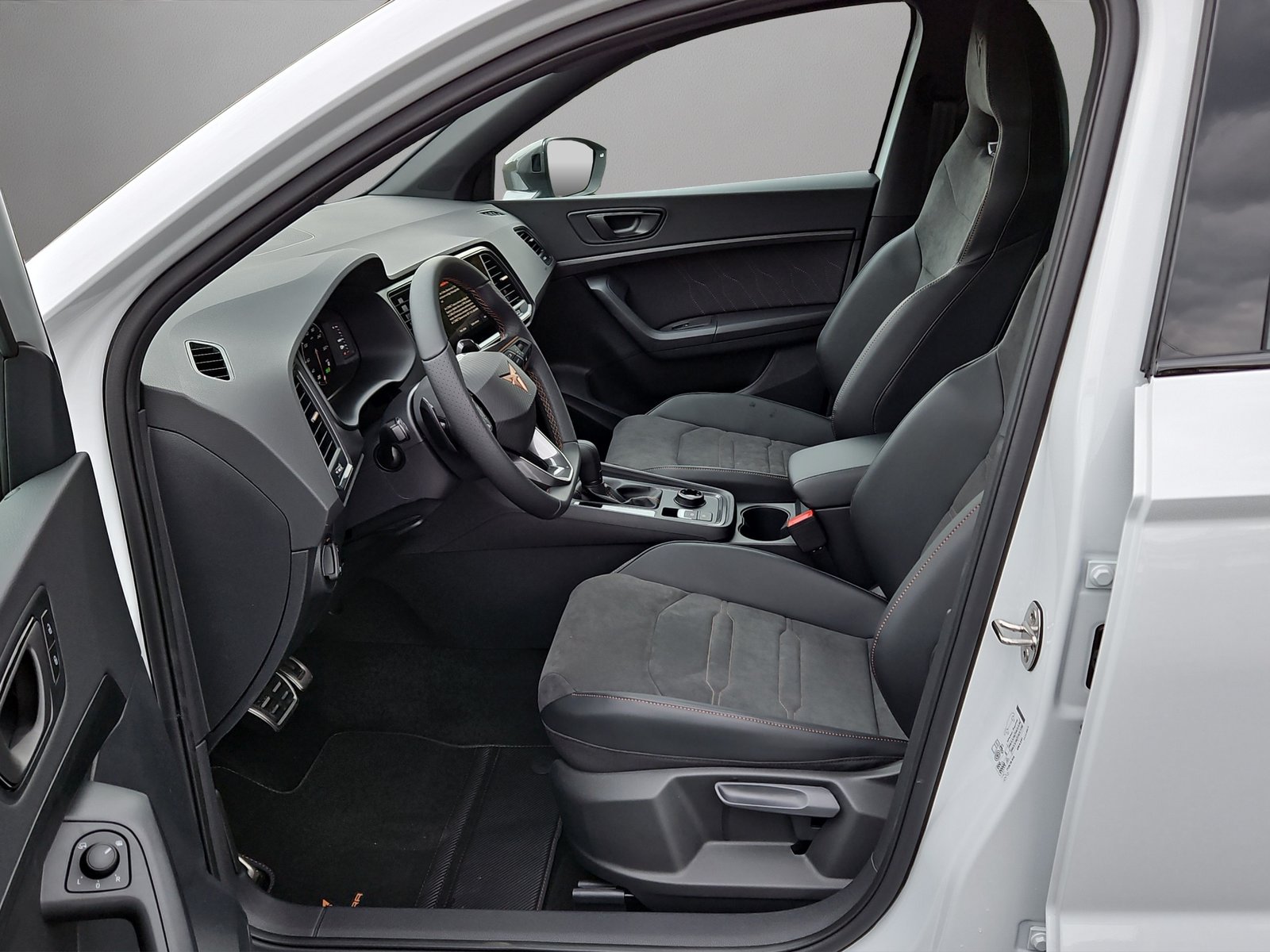 CUPRA Ateca 2.0TSI Inicio 4Drive DSG, Benzin, Neuwagen, Automatik - 6
