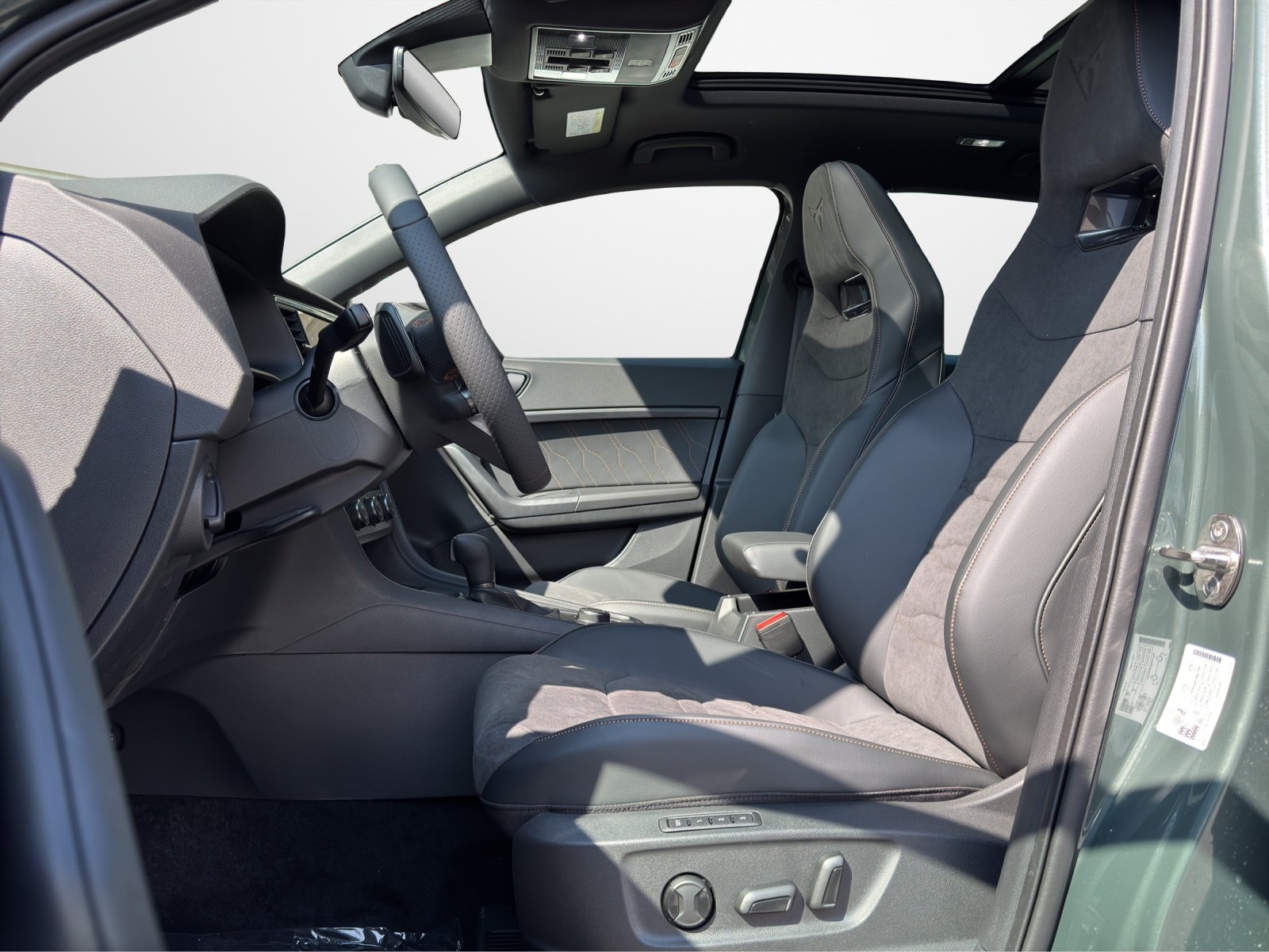 CUPRA Ateca 2.0 TSI Inicio 4Drive DSG, Petrol, New car, Automatic - 5