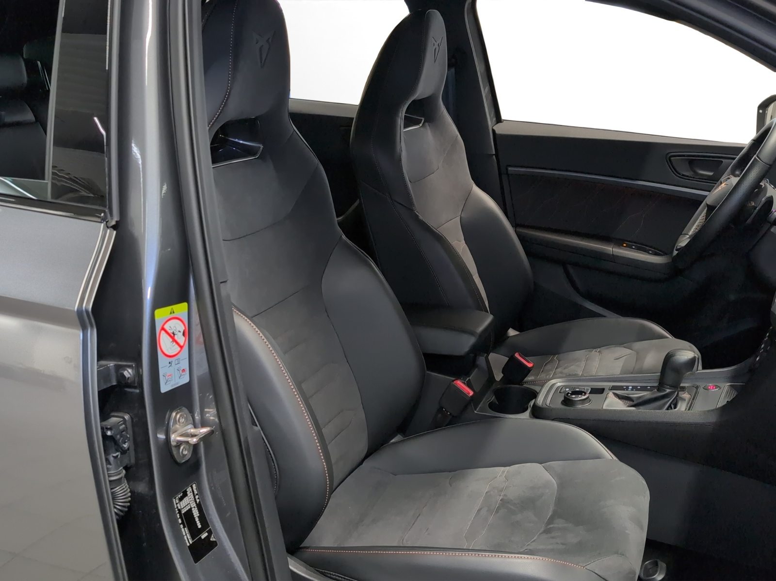 CUPRA ATECA 4DRIVE, Benzin, Occasion / Gebraucht, Automatik - 7