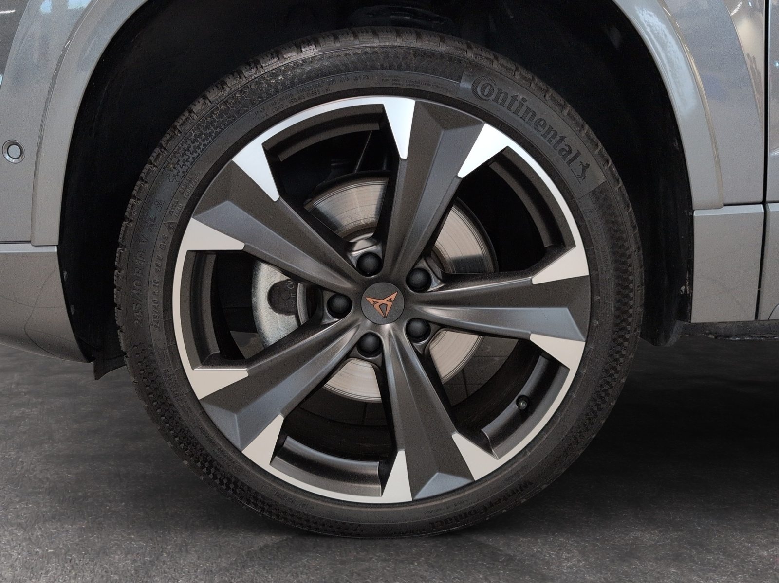 CUPRA ATECA 4DRIVE, Essence, Occasion / Utilisé, Automatique - 5