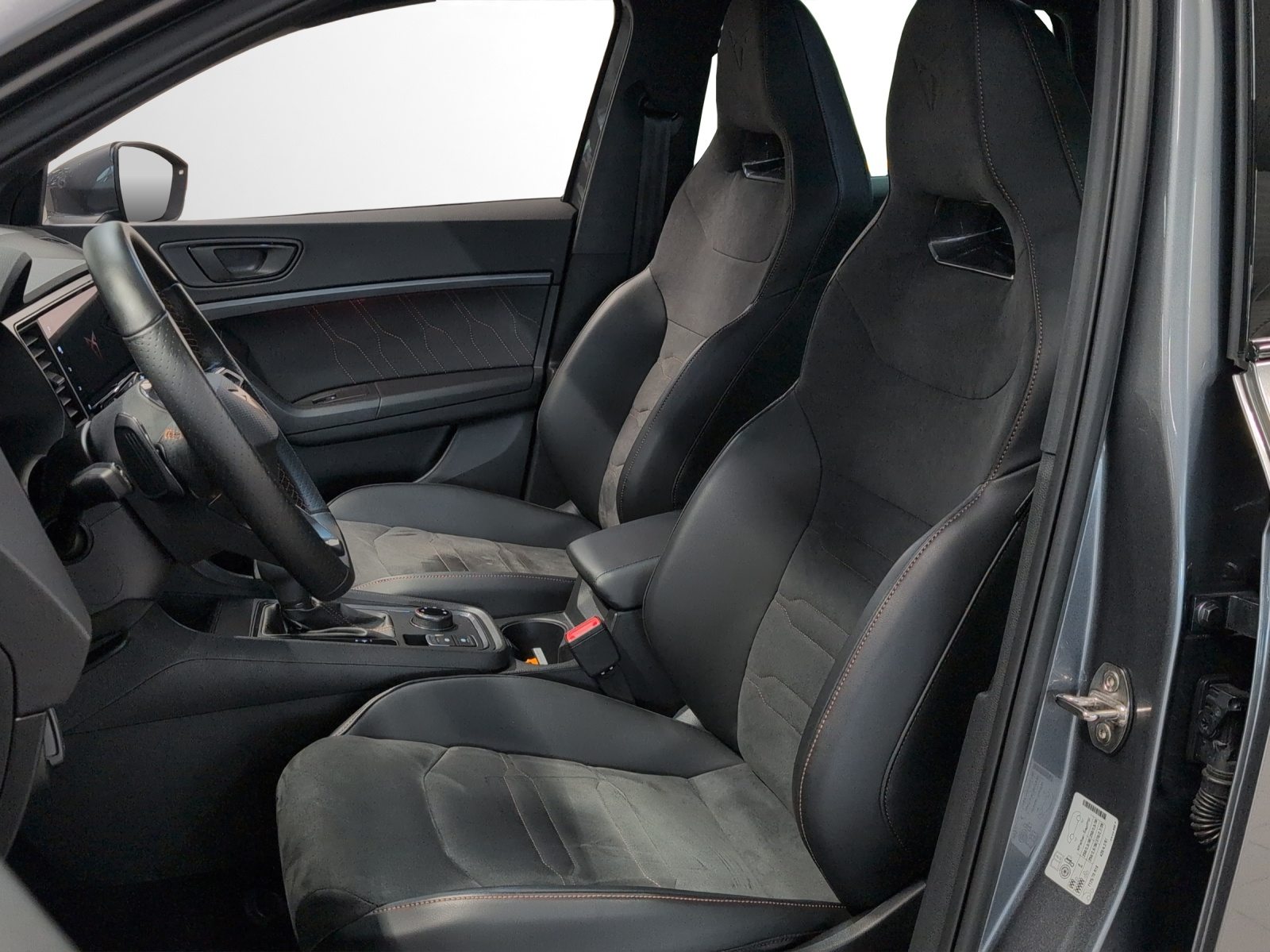 CUPRA ATECA 4DRIVE, Essence, Occasion / Utilisé, Automatique - 6
