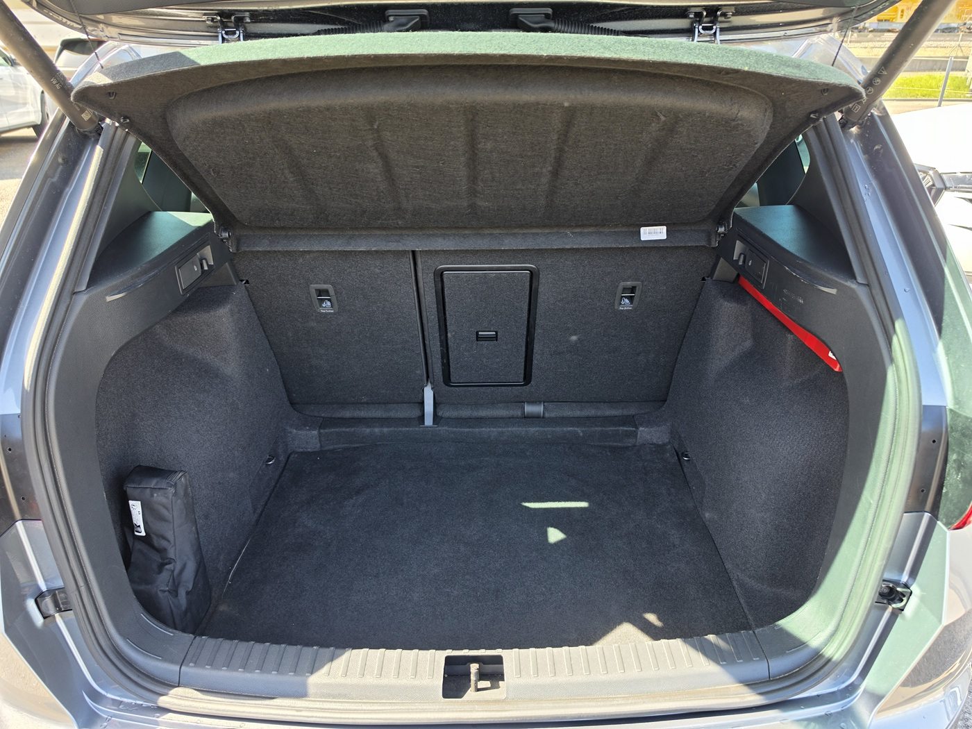 CUPRA ATECA 4DRIVE, Benzin, Occasion / Gebraucht, Automatik - 6